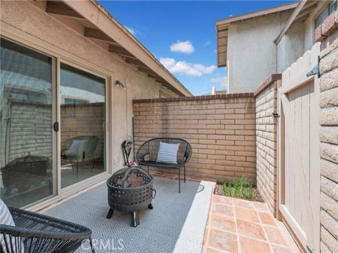 121  Doverfield  61  Drive, Placentia, CA