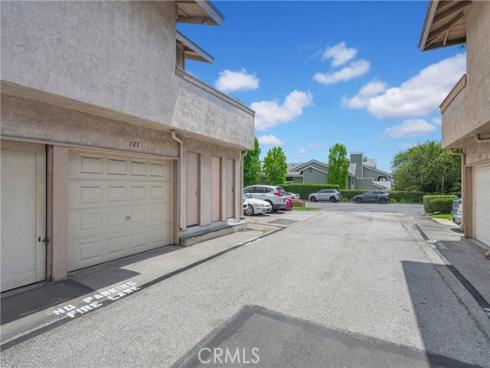 121  Doverfield  61  Drive, Placentia, CA