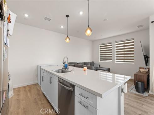 1560  Topeka  7 , Placentia, CA