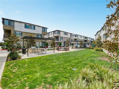 1560  Topeka  7 , Placentia, CA