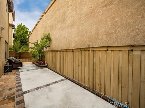 253 E Santa Fe   Court, Placentia, CA