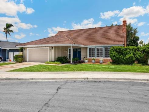 407 Barry Place, Placentia, CA