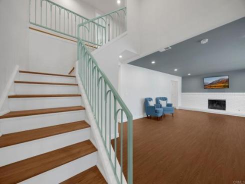 407 Barry Place, Placentia, CA