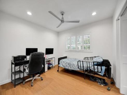 407 Barry Place, Placentia, CA