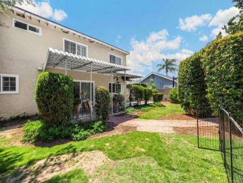 407 Barry Place, Placentia, CA