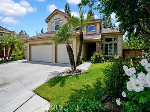 103 N Beggerly  , Placentia, CA