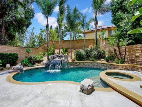 103 N Beggerly  , Placentia, CA