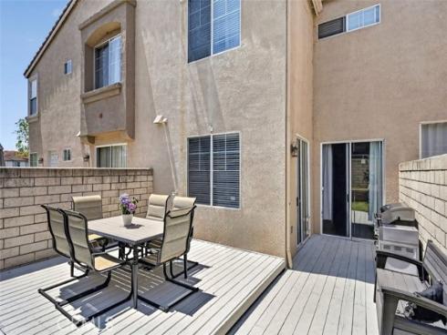 118  Sweet  , Placentia, CA