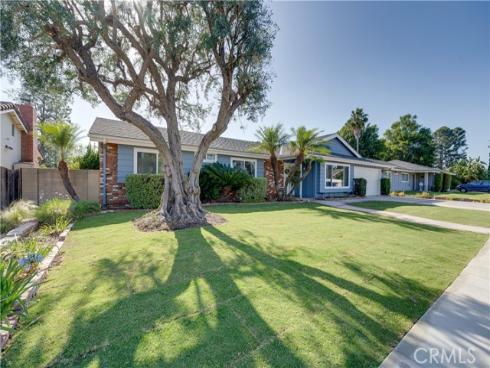 1213 N Van Buren Street, Placentia, CA