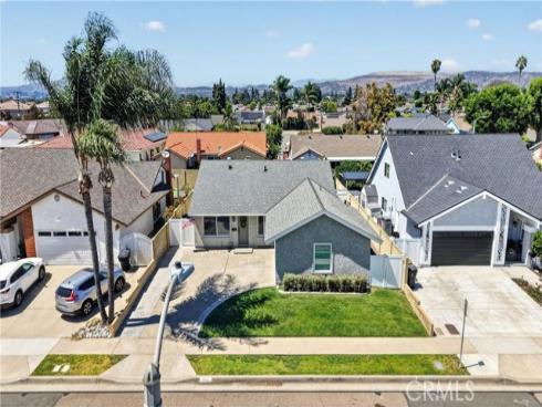 625 Holmes , Placentia, CA