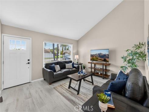625 Holmes , Placentia, CA