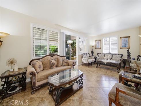 1032 E Van Gorden , Placentia, CA