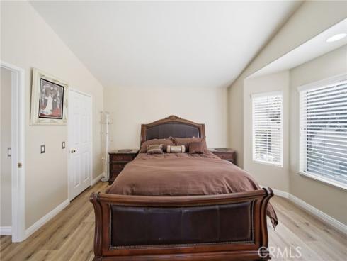 1032 E Van Gorden , Placentia, CA