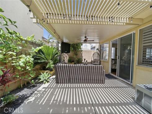 1032 E Van Gorden , Placentia, CA