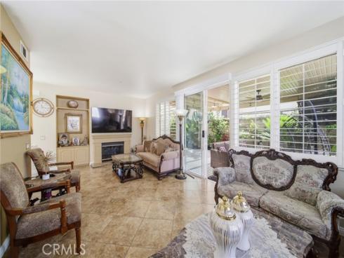 1032 E Van Gorden , Placentia, CA