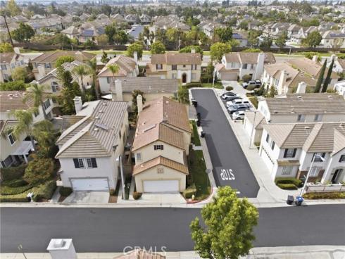 1032 E Van Gorden , Placentia, CA