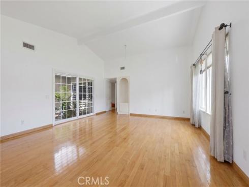 1260  Tiburon  , Placentia, CA