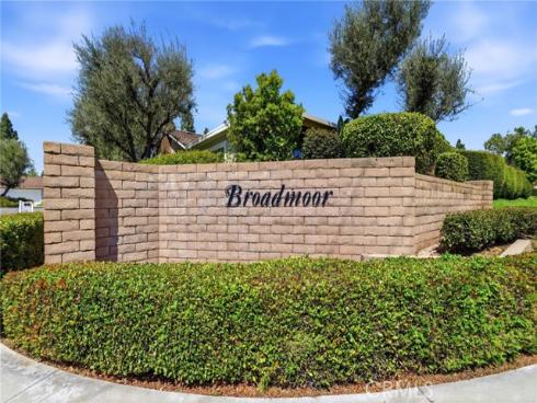 1260  Tiburon  , Placentia, CA