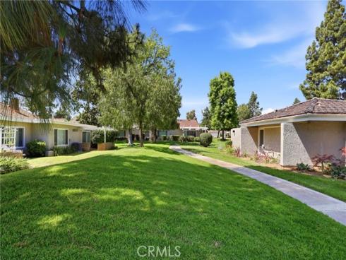 1260  Tiburon  , Placentia, CA