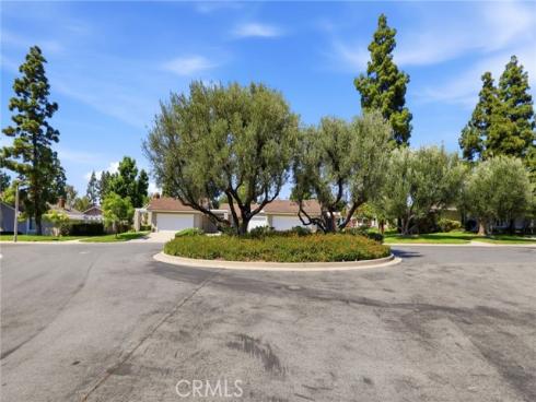 1260  Tiburon  , Placentia, CA