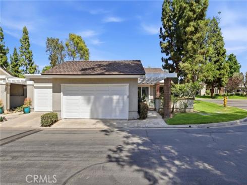 1260  Tiburon  , Placentia, CA