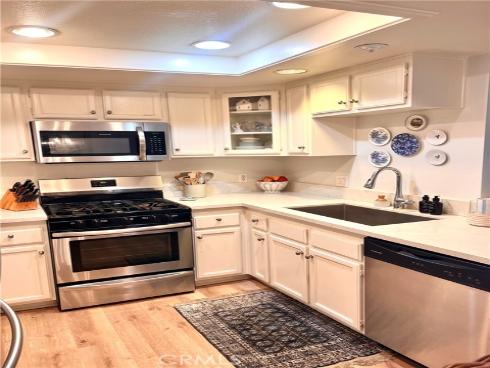 101  South Lakeview Avenue  101E , Placentia, CA