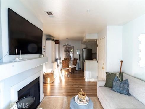 101  South Lakeview Avenue  101E , Placentia, CA