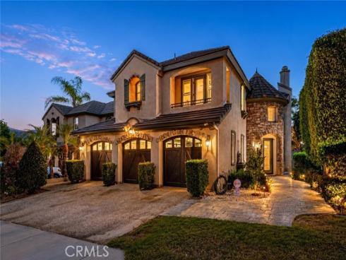 507  Dickinson  , Placentia, CA