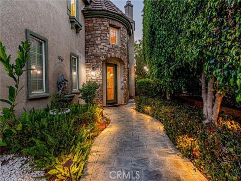 507  Dickinson  , Placentia, CA