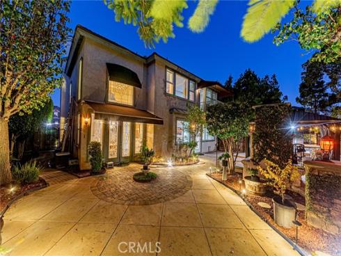 507  Dickinson  , Placentia, CA