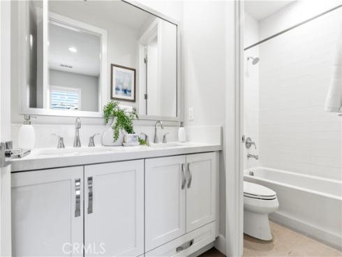 581  Patten  , Placentia, CA