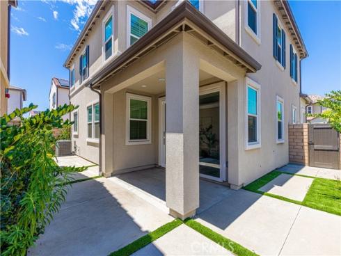581  Patten  , Placentia, CA