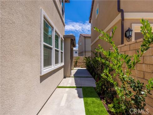 581  Patten  , Placentia, CA