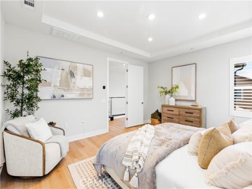 581  Patten  , Placentia, CA