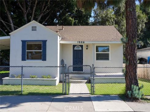 1664  Oak  , Placentia, CA