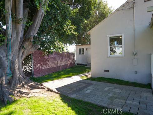 1664  Oak  , Placentia, CA