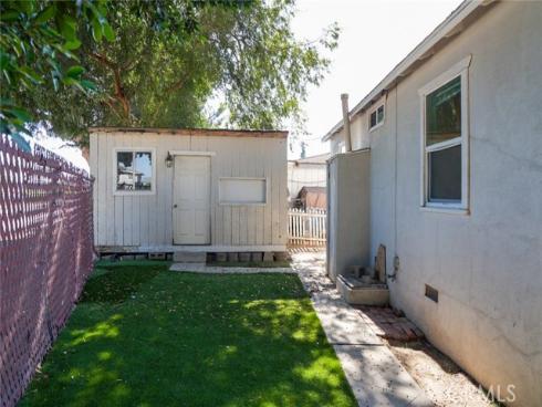 1664  Oak  , Placentia, CA