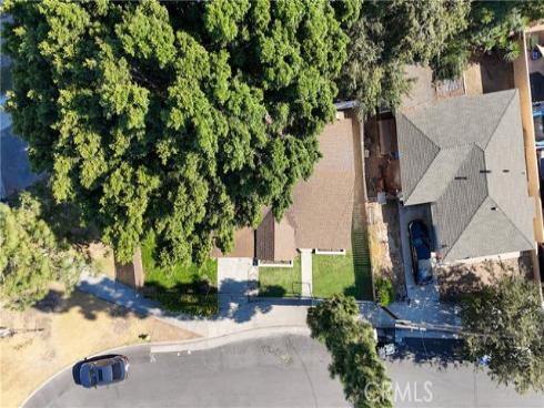 1664  Oak  , Placentia, CA