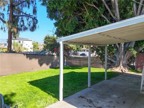 1664  Oak  , Placentia, CA