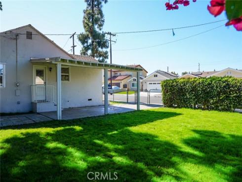 1664  Oak  , Placentia, CA