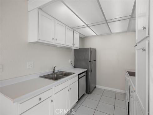 212 S Kraemer 702 Boulevard, Placentia, CA