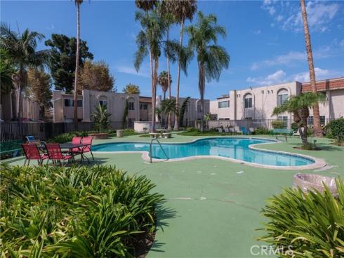 212 S Kraemer 702 Boulevard, Placentia, CA