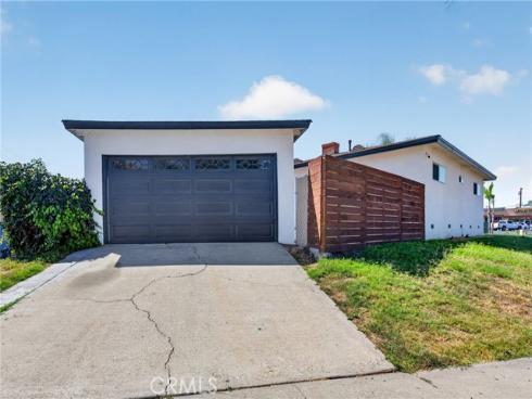 619 W Chapman  , Placentia, CA