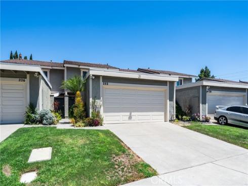 232 Aqueduct Dr , Placentia, CA