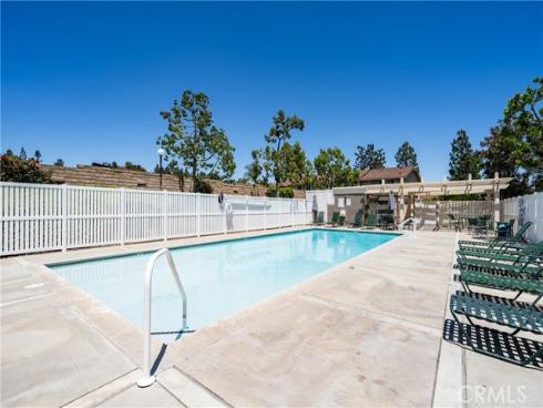 232 Aqueduct Dr , Placentia, CA