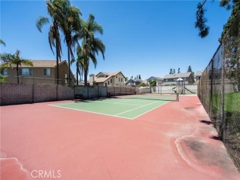 232 Aqueduct Dr , Placentia, CA