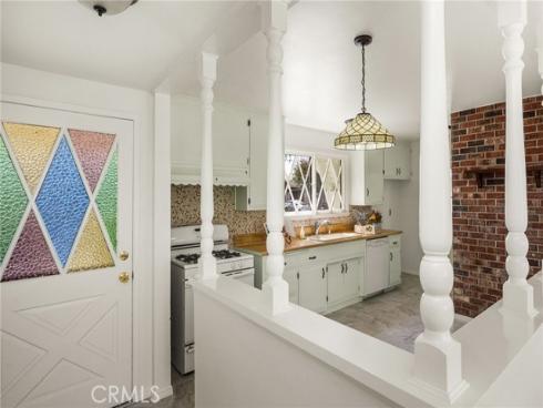 713  Moonbeam  , Placentia, CA