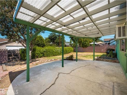713  Moonbeam  , Placentia, CA