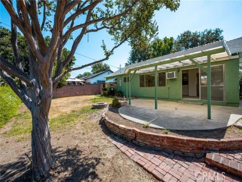 713  Moonbeam  , Placentia, CA
