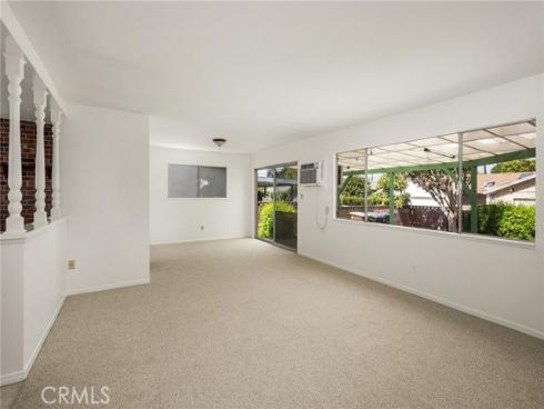 713  Moonbeam  , Placentia, CA